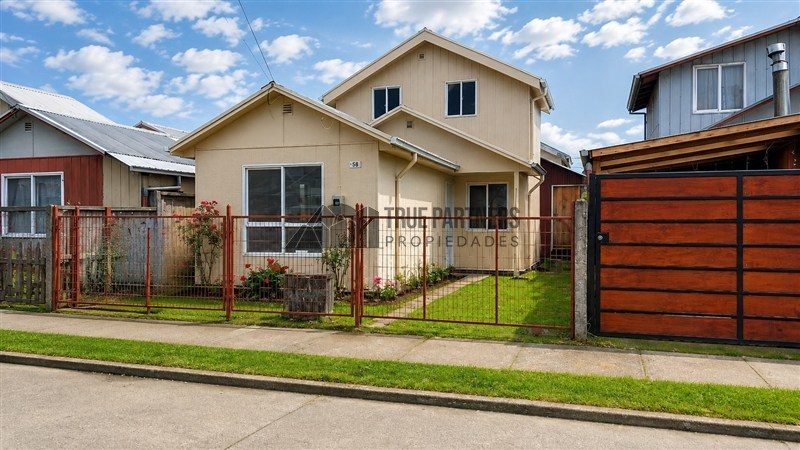 Casa en venta en Frutillar — Marcela Paz, Frutillar